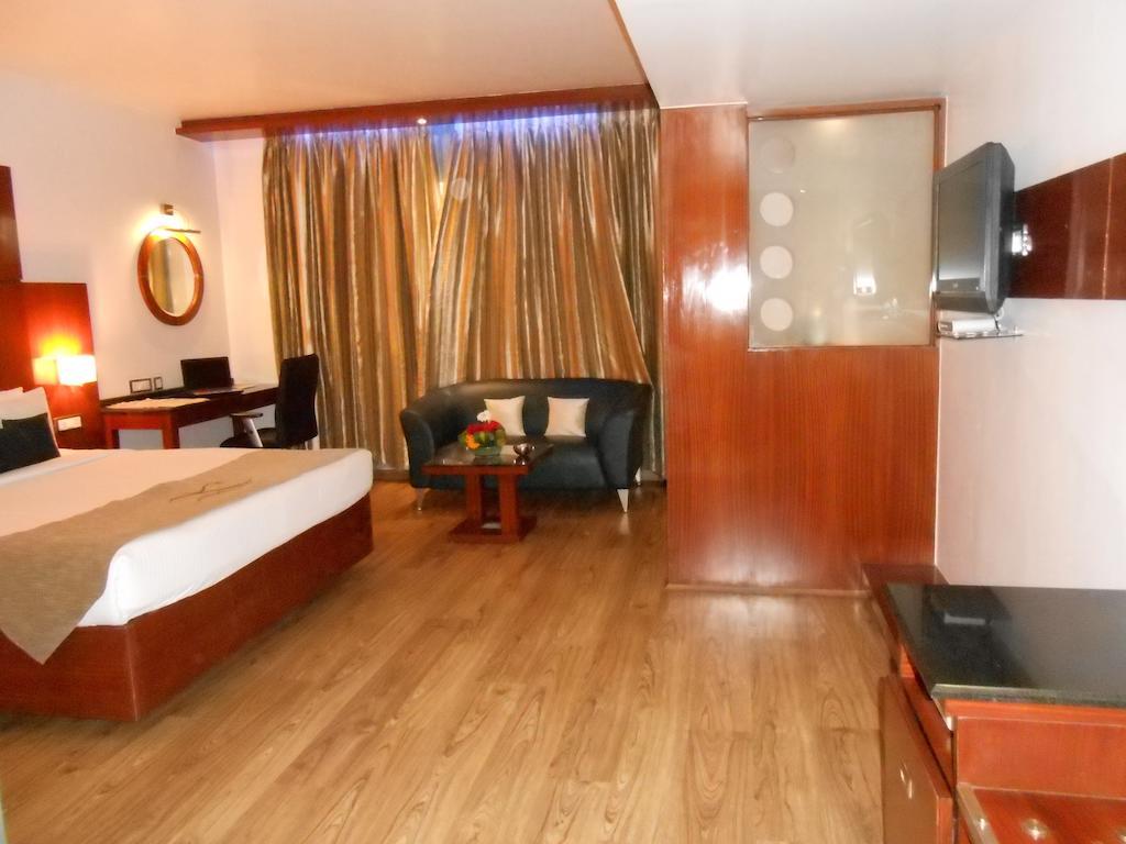 Hotel Citrine Bengaluru Zewnętrze zdjęcie